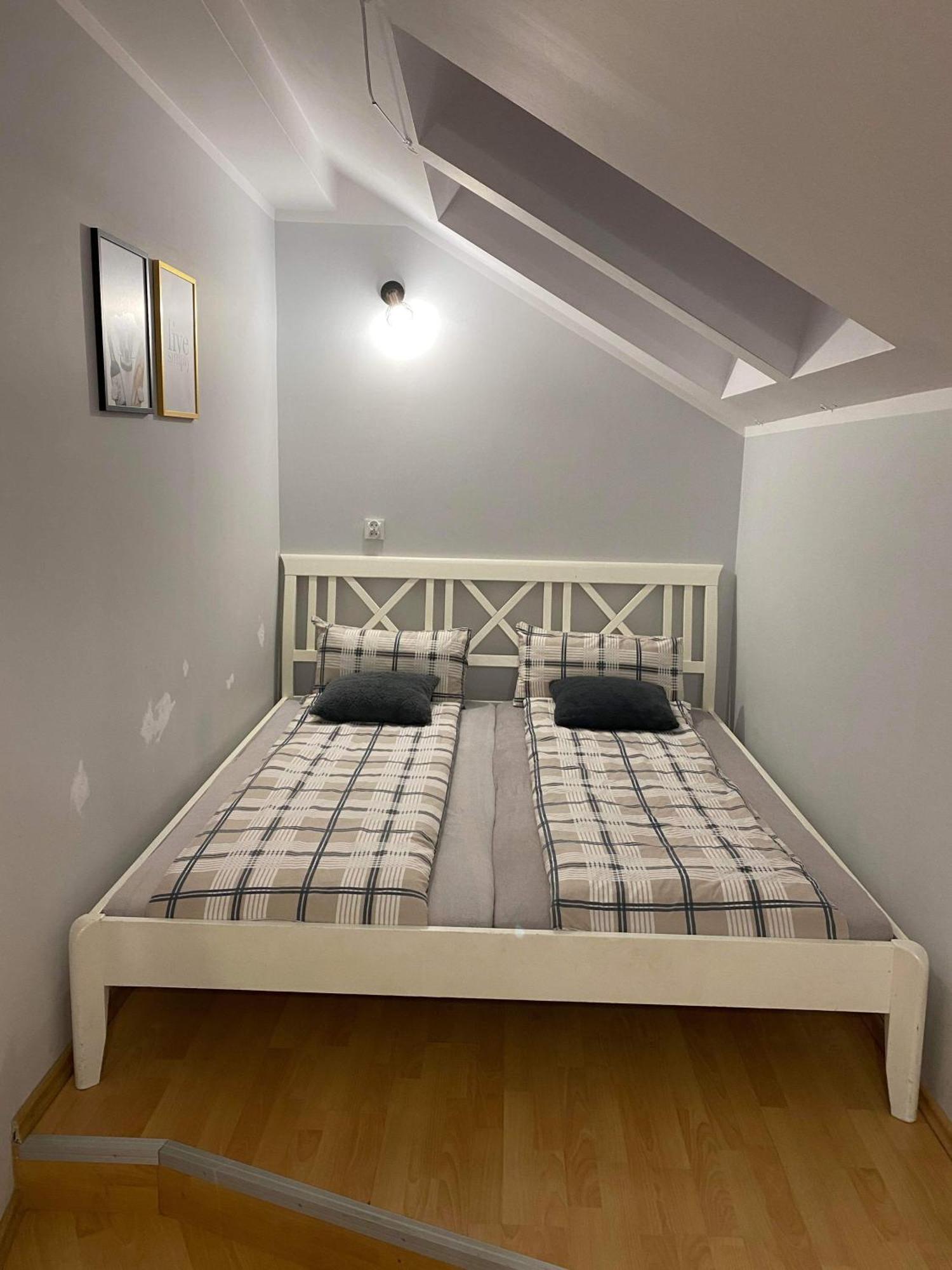 Tjiraso Apartment Gdańsk Buitenkant foto